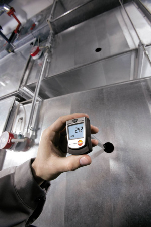Testo 405 - карманный термоанемометр стик-класса
